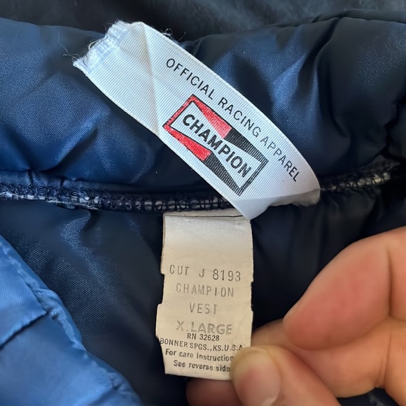 80’s Vintage official CHAMPION Racing Puffer Vest - Picture 3 of 4
